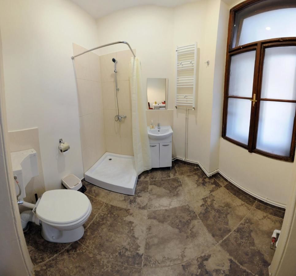 Хостелы Hostel Cornel Тимишоара-18