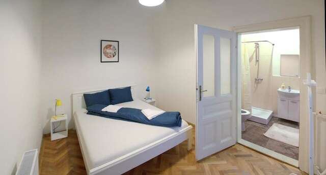 Хостелы Hostel Cornel Тимишоара-26